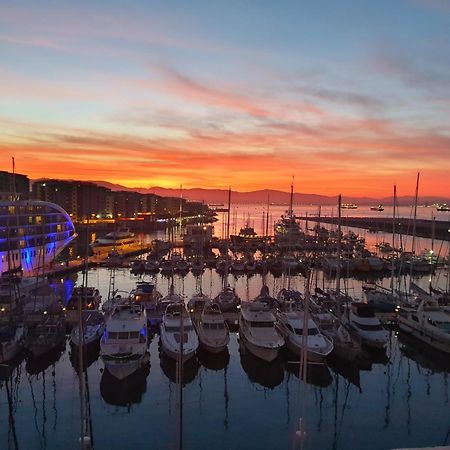Luxury Yacht Stay "White Dove" Sleeps 6 Gibraltar Exterior photo
